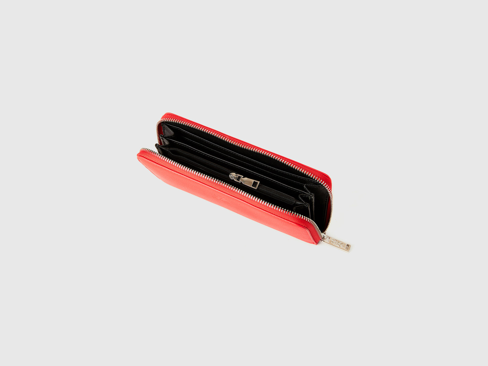 Portafoglio grande con zip da donna rosso 3 | Benetton Outlet