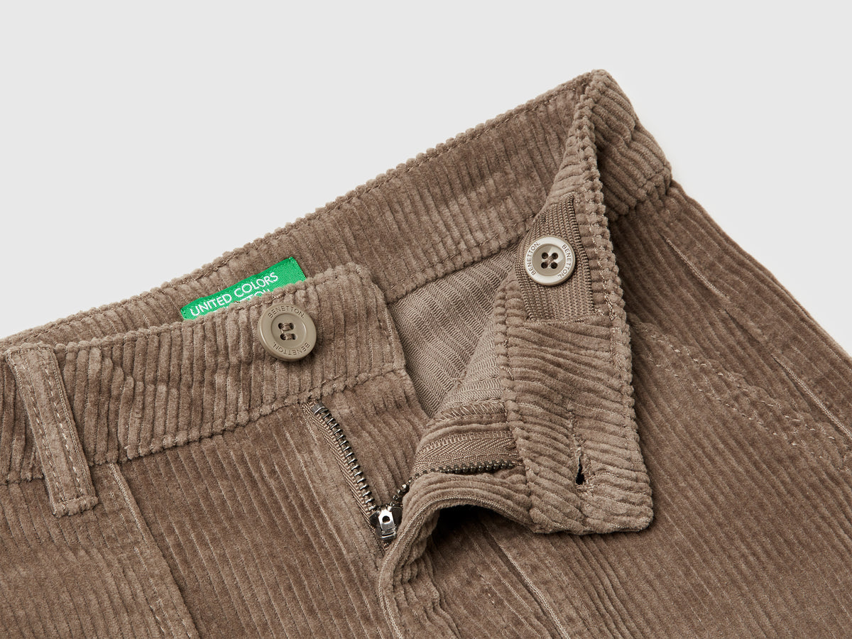 Pantaloni baloon fit in velluto