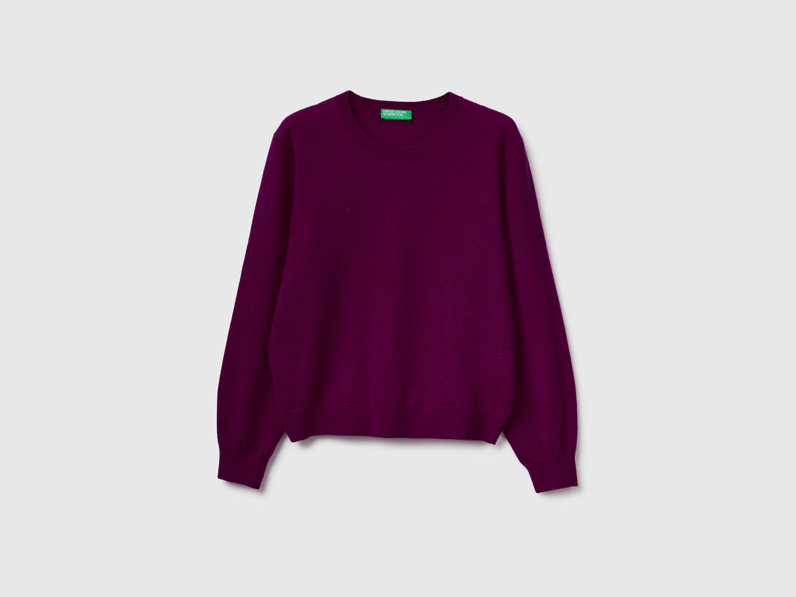 Maglia relaxed fit in pura lana Merino da donna prugna | Benetton Outlet