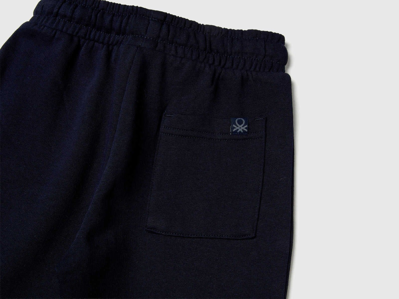 Completo con stampa a righe da bimbo grigio 4 | Benetton Outlet