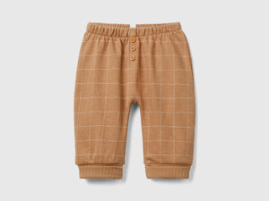 Pantaloni in felpa con bottoni