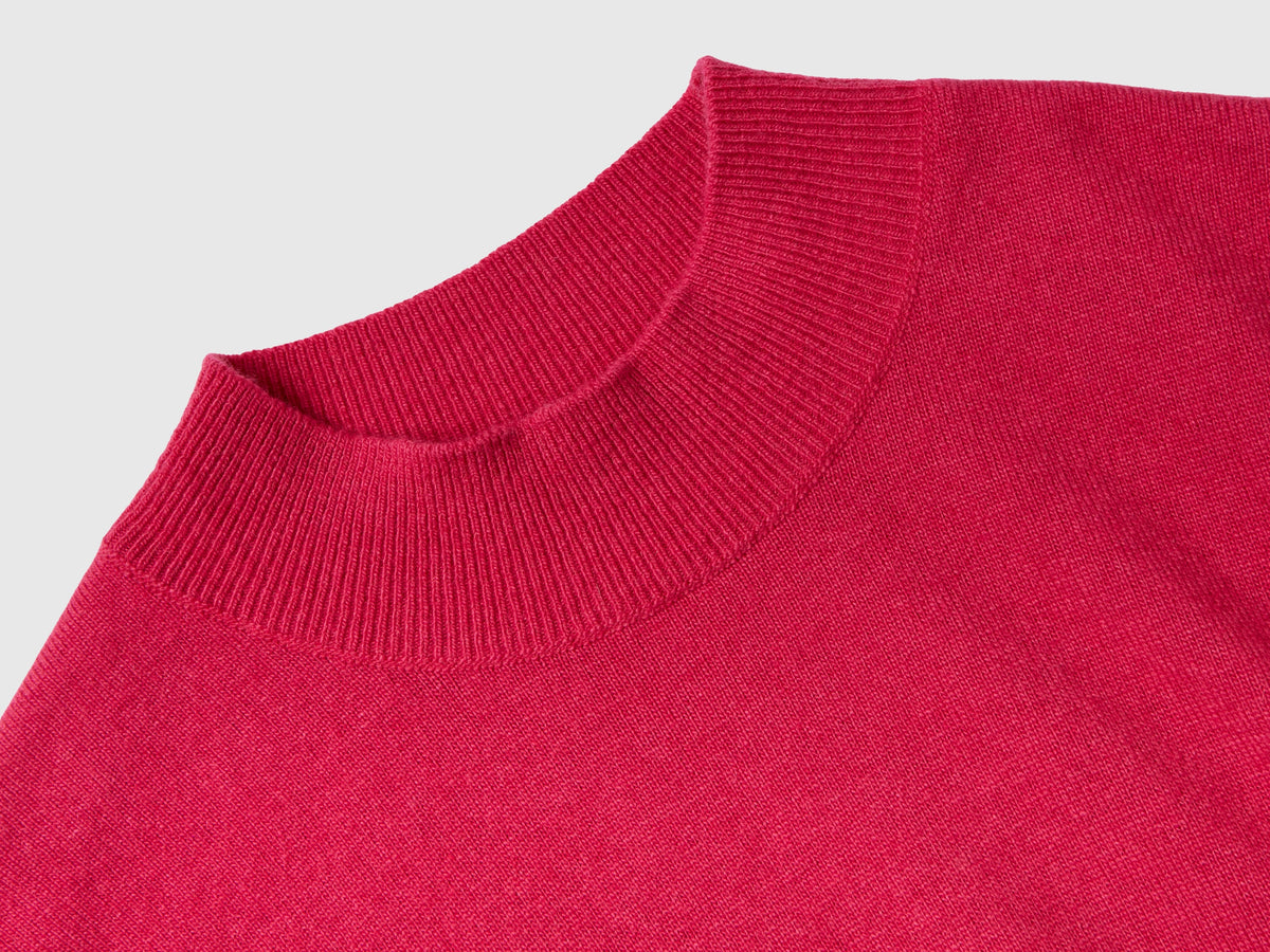 Maglia rosso magenta a manica corta in misto cashmere