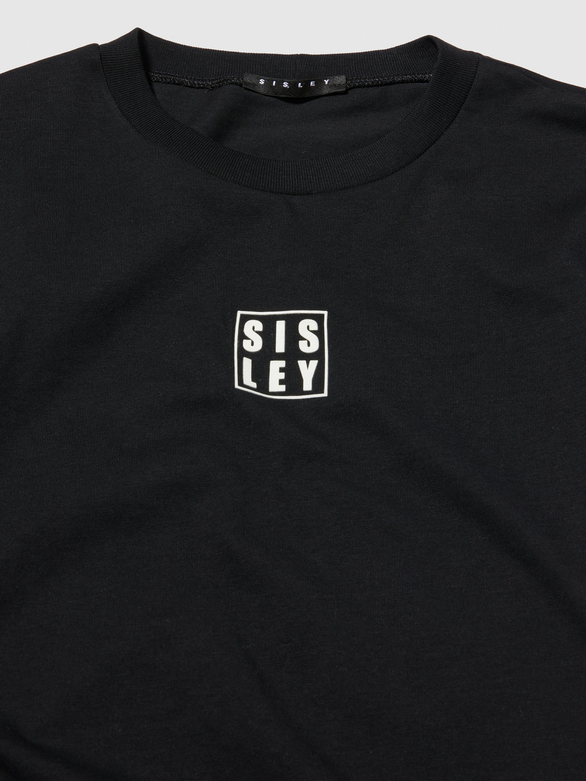 T-shirt con contrasto