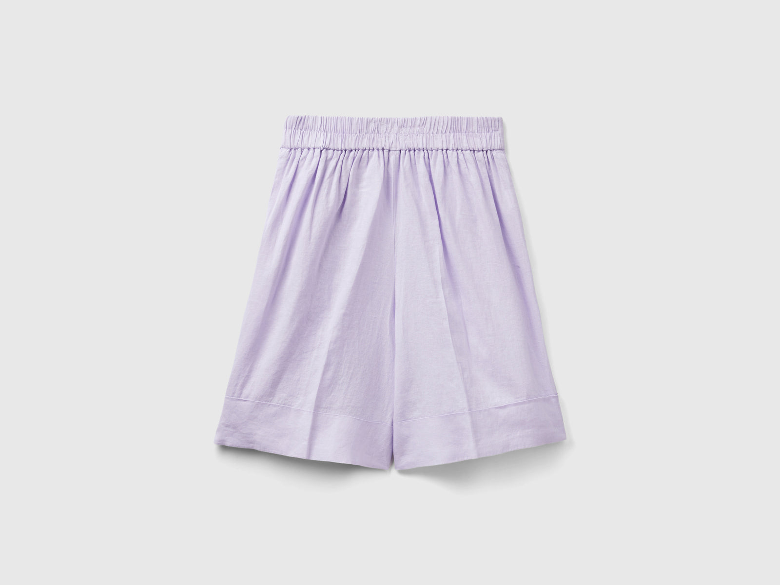 Bermuda 100% lino con risvolto da donna lilla 2 | Benetton Outlet