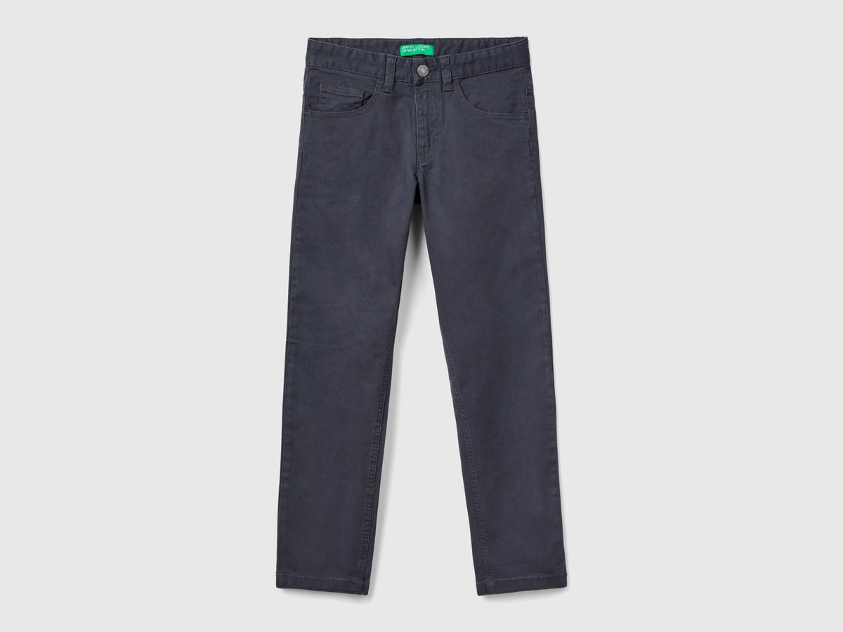 Pantaloni slim fit cinque tasche