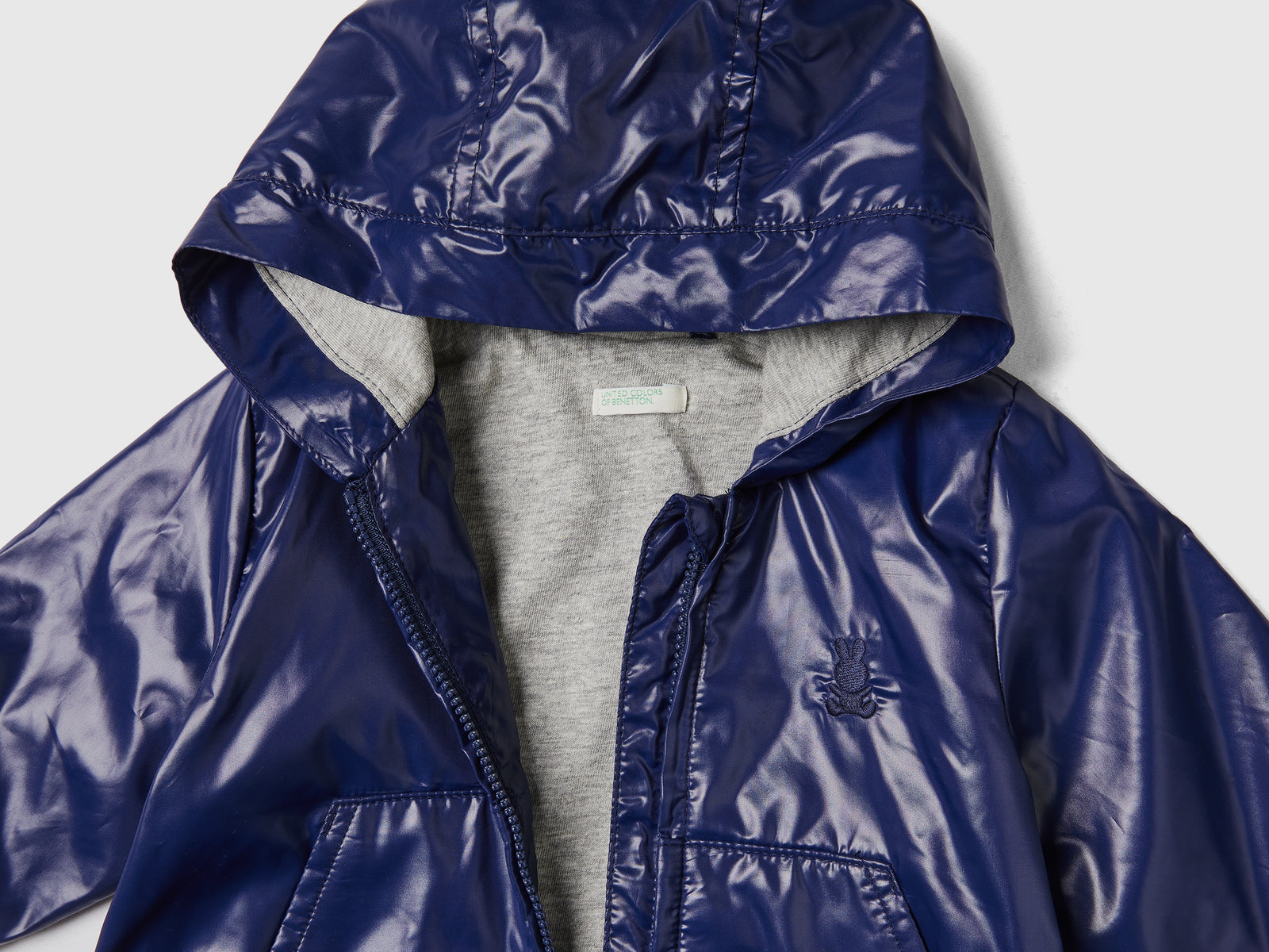 Giubbino con cappuccio in tessuto tecnico "Rain Defender" e fodera in jersey da neonato blu scuro 3 | Benetton Outlet