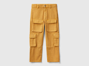 Pantaloni con tasconi