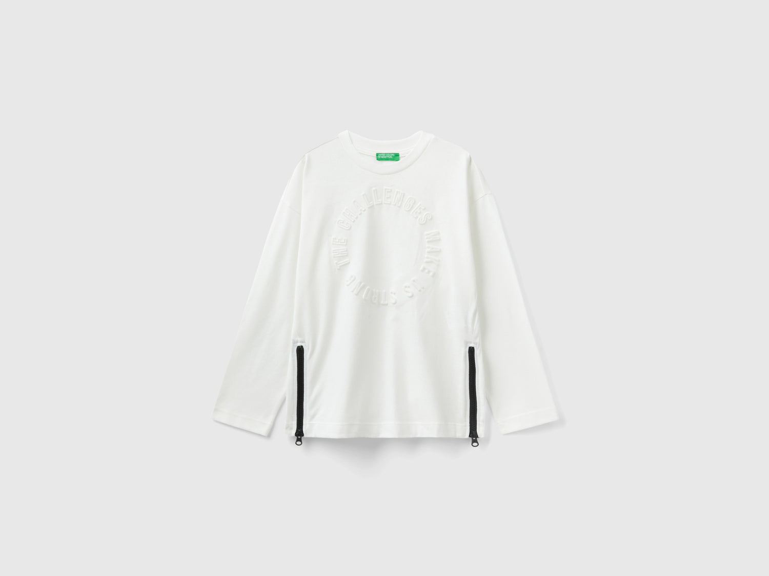 Felpa over fit con stampa in rilievo da bambino bianco | Benetton Outlet