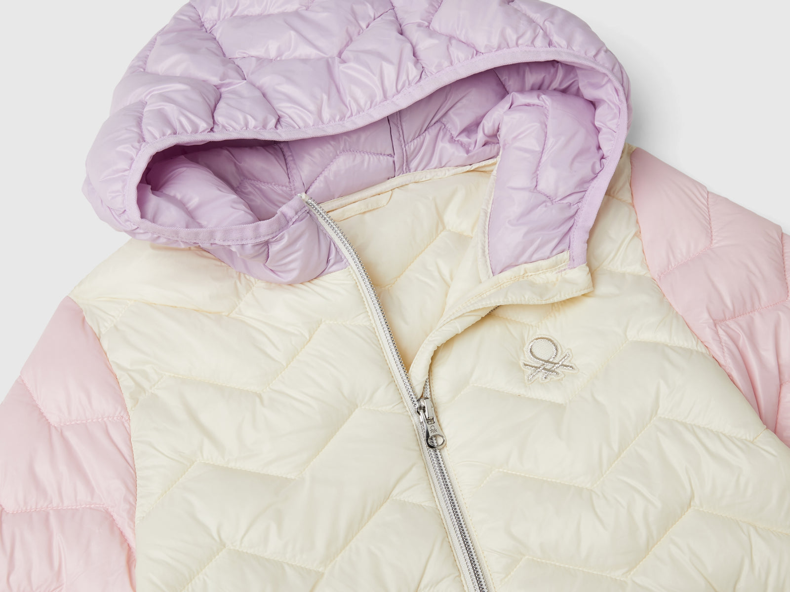 Giubbino imbottito con cappuccio da bambina multi-color 3 | Benetton Outlet