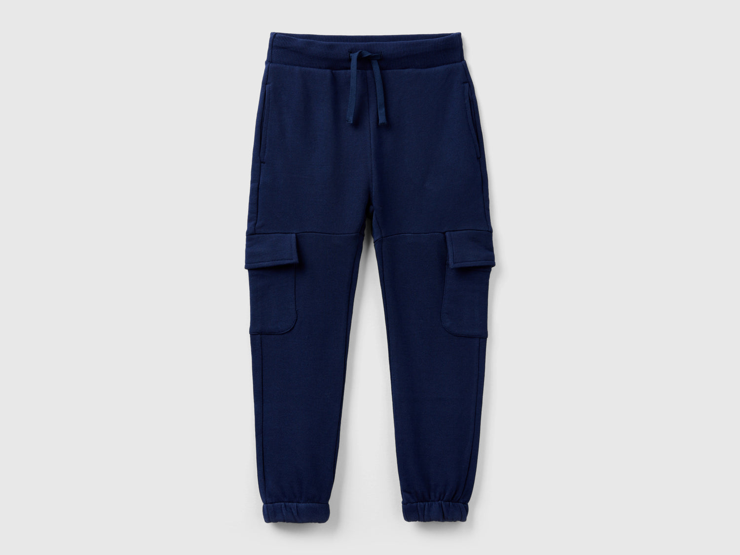 Pantaloni cargo in felpa da bambino blu scuro | Benetton Outlet