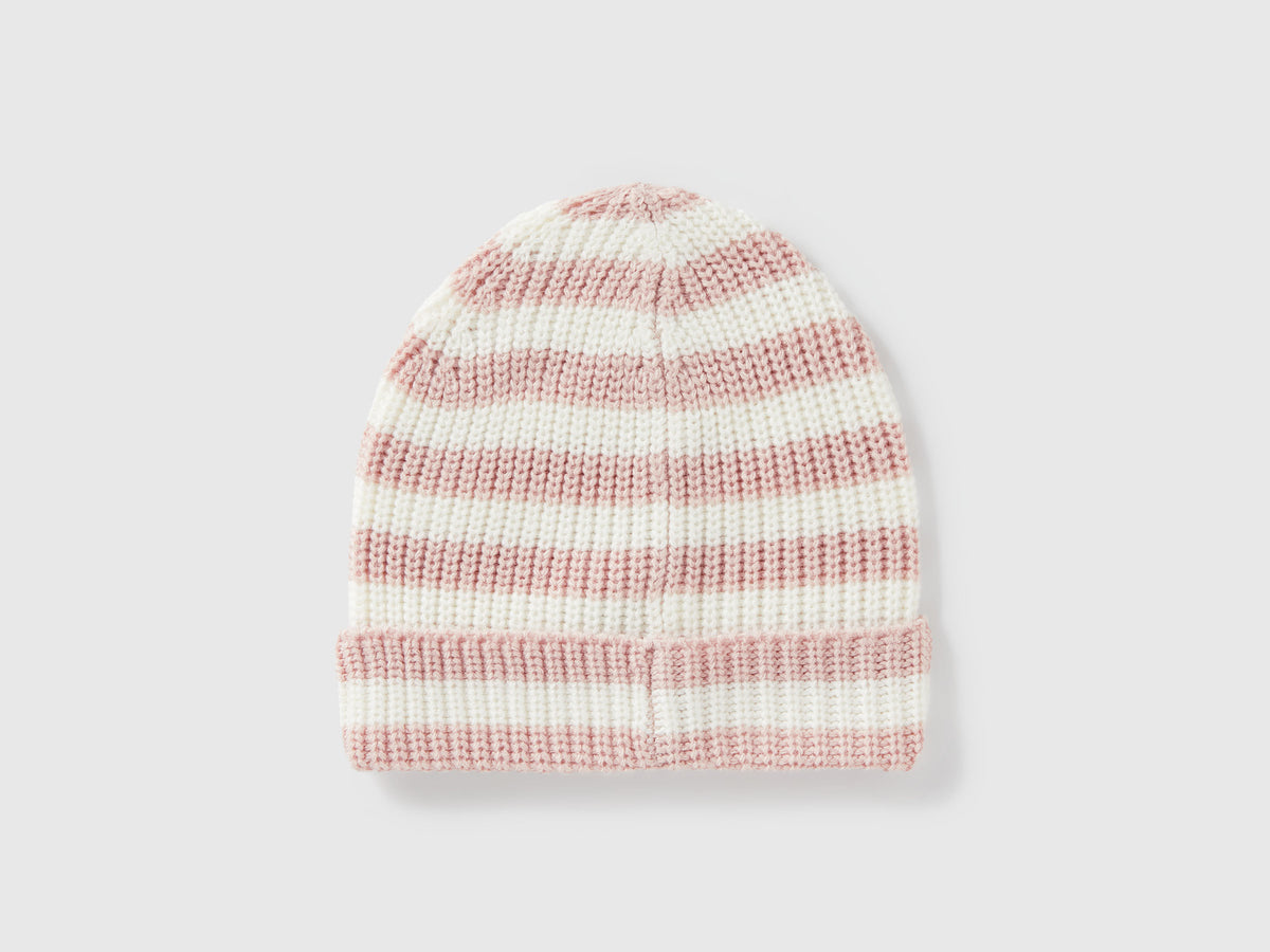 Cappello a righe