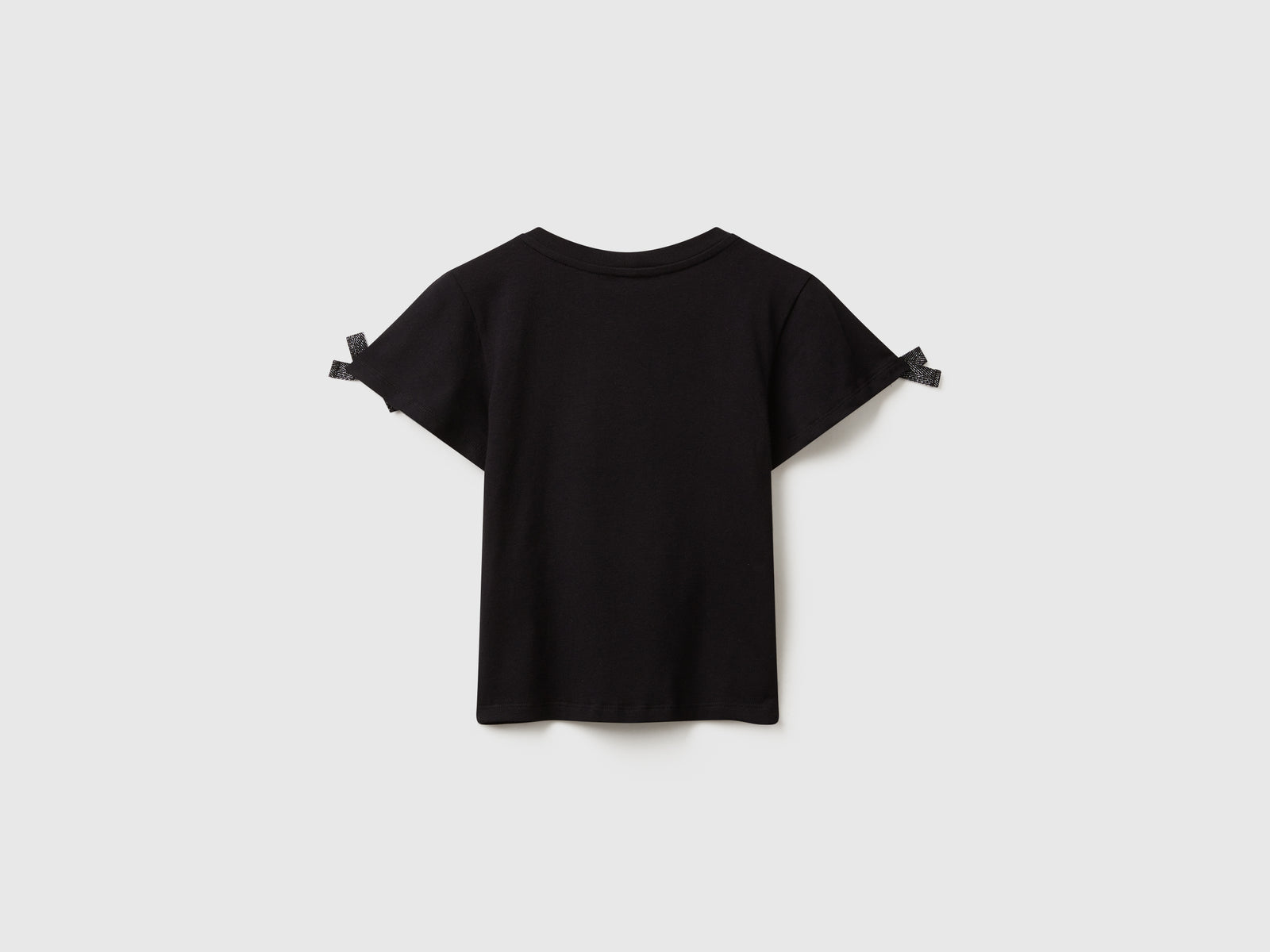 T-shirt con fiocchetti da bambina nero 2 | Benetton Outlet
