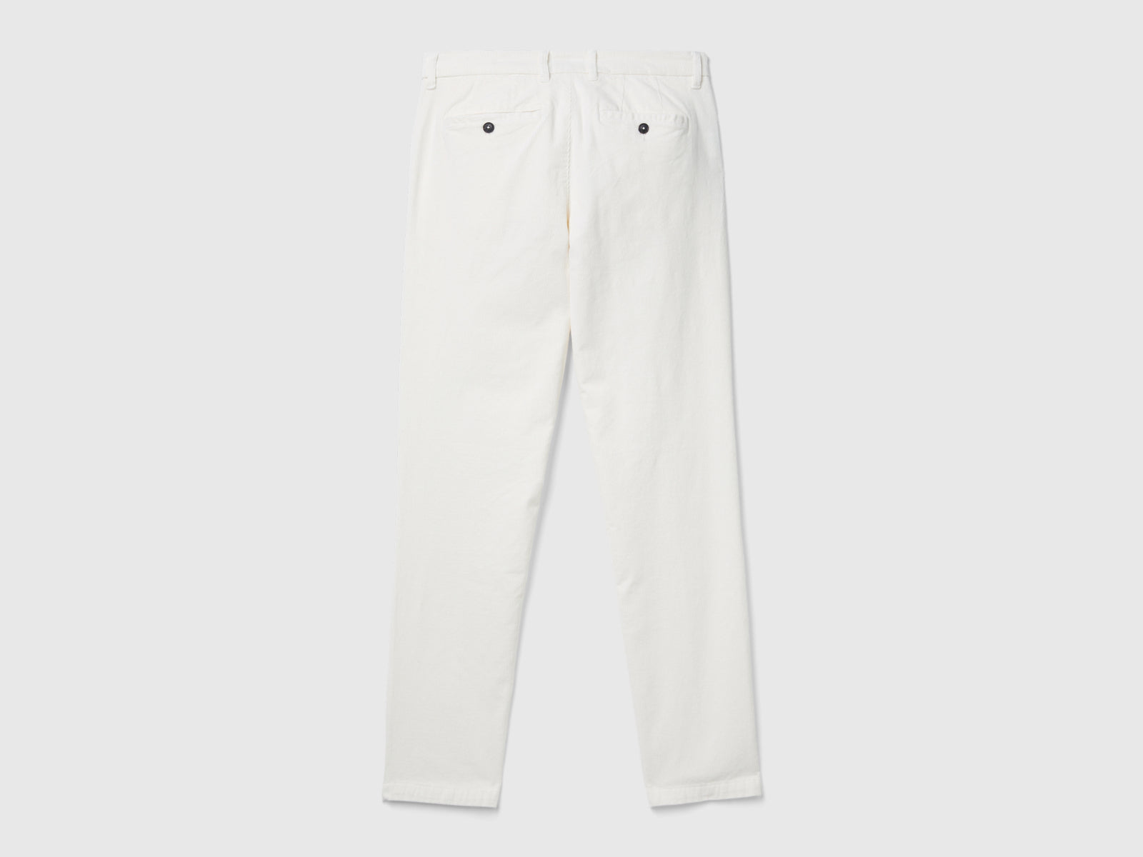 Pantaloni slim fit in velluto stretch da uomo bianco 2 | Benetton Outlet