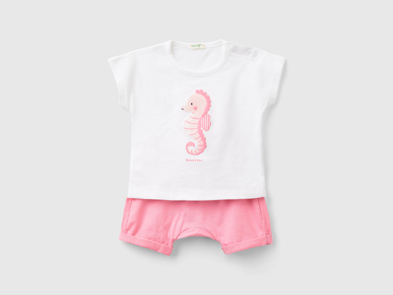 Completo t-shirt e bermuda da neonato bianco | Benetton Outlet