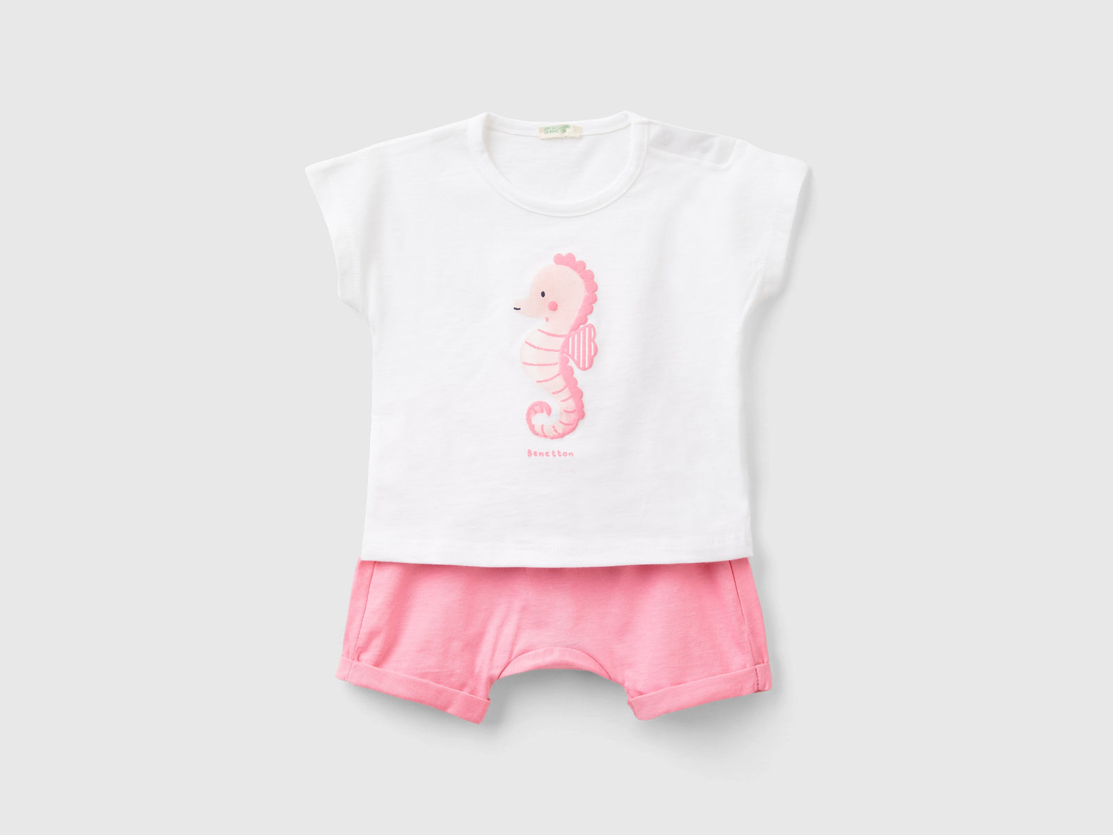 Completo t-shirt e bermuda da neonato bianco | Benetton Outlet