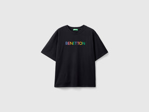 T-shirt con scritta logo