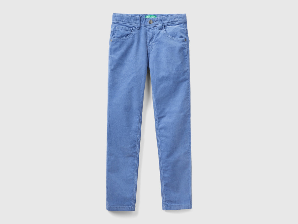 Pantaloni slim fit in velluto stretch