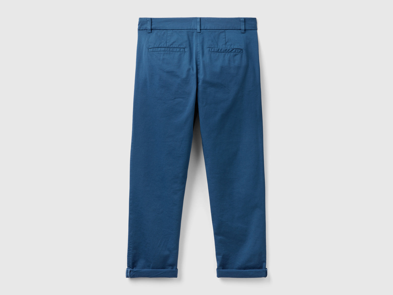 Pantaloni chino in cotone stretch da donna avio 2 | Benetton Outlet