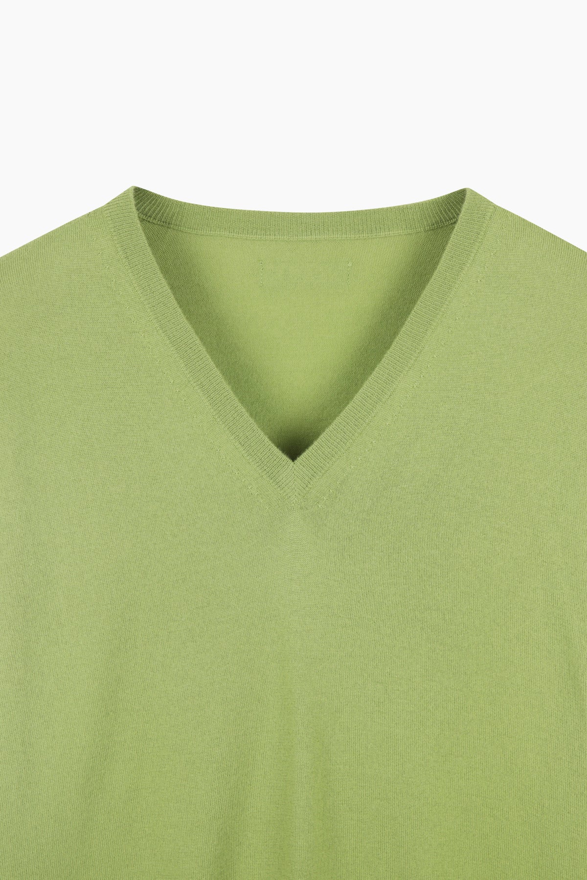 Maglia 100% lana con scollo a V
