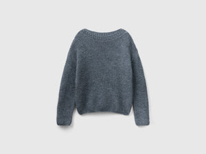 Maglia con scollo a barchetta