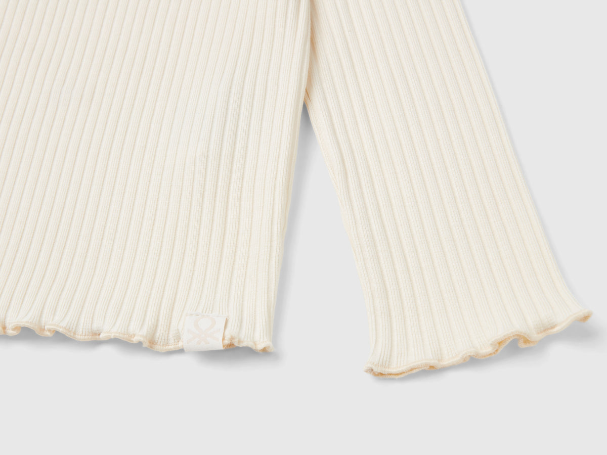T-shirt con colletto a manica lunga