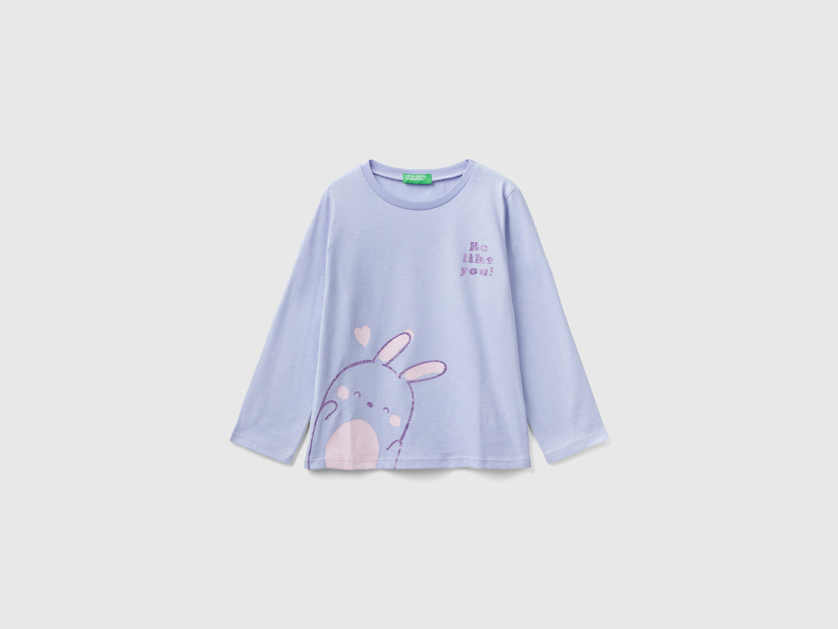 T-shirt con stampa glitter
