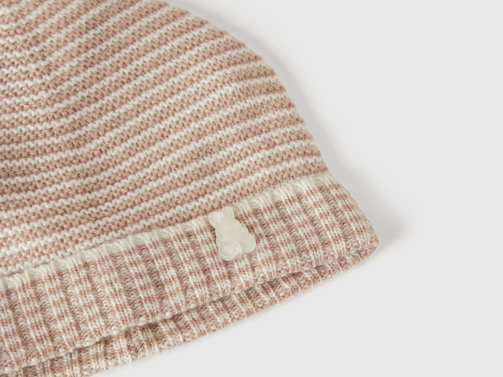 Cappellino in maglia con nodino da neonato bianco panna 3 | Benetton Outlet