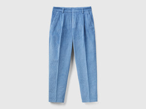 Pantaloni cropped in velluto a coste