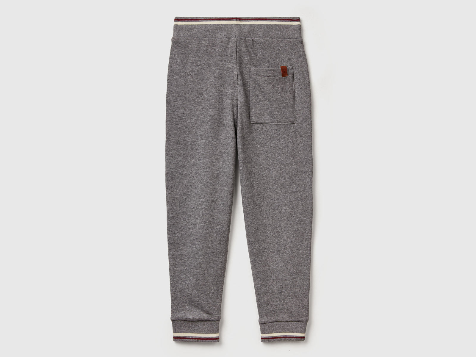 Pantaloni in felpa con gamba dritta da bambino grigio scuro 2 | Benetton Outlet