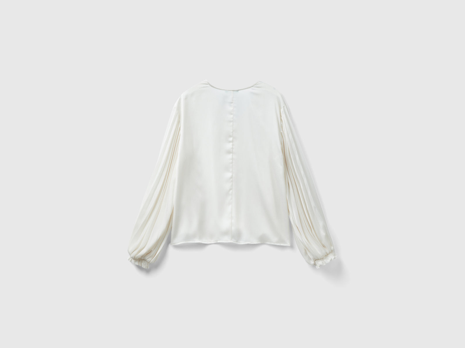 Blusa con manica lunga plissettata da donna bianco panna 2 | Benetton Outlet