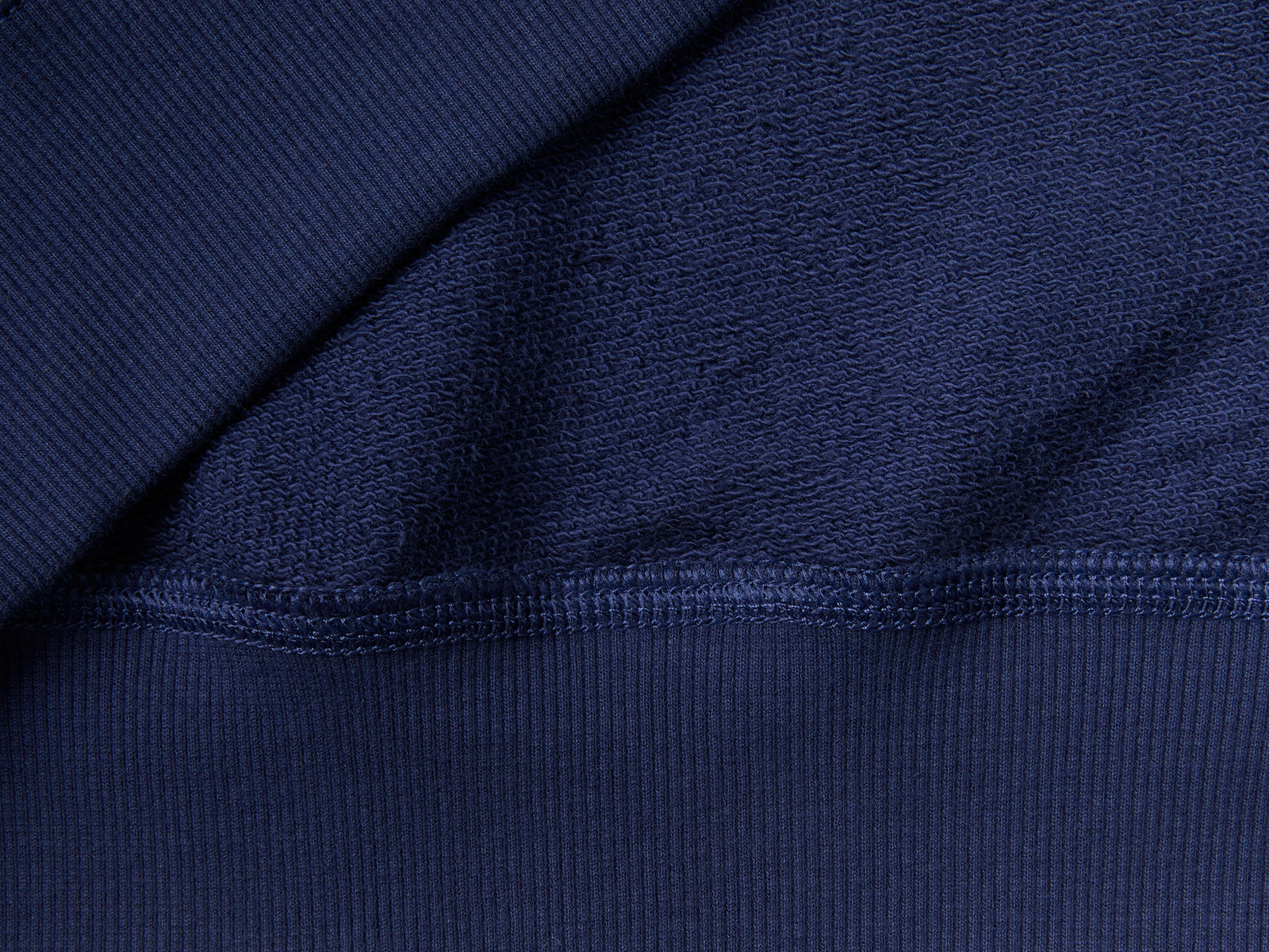 Felpa con cappuccio e stampa da uomo blu scuro 3 | Benetton Outlet