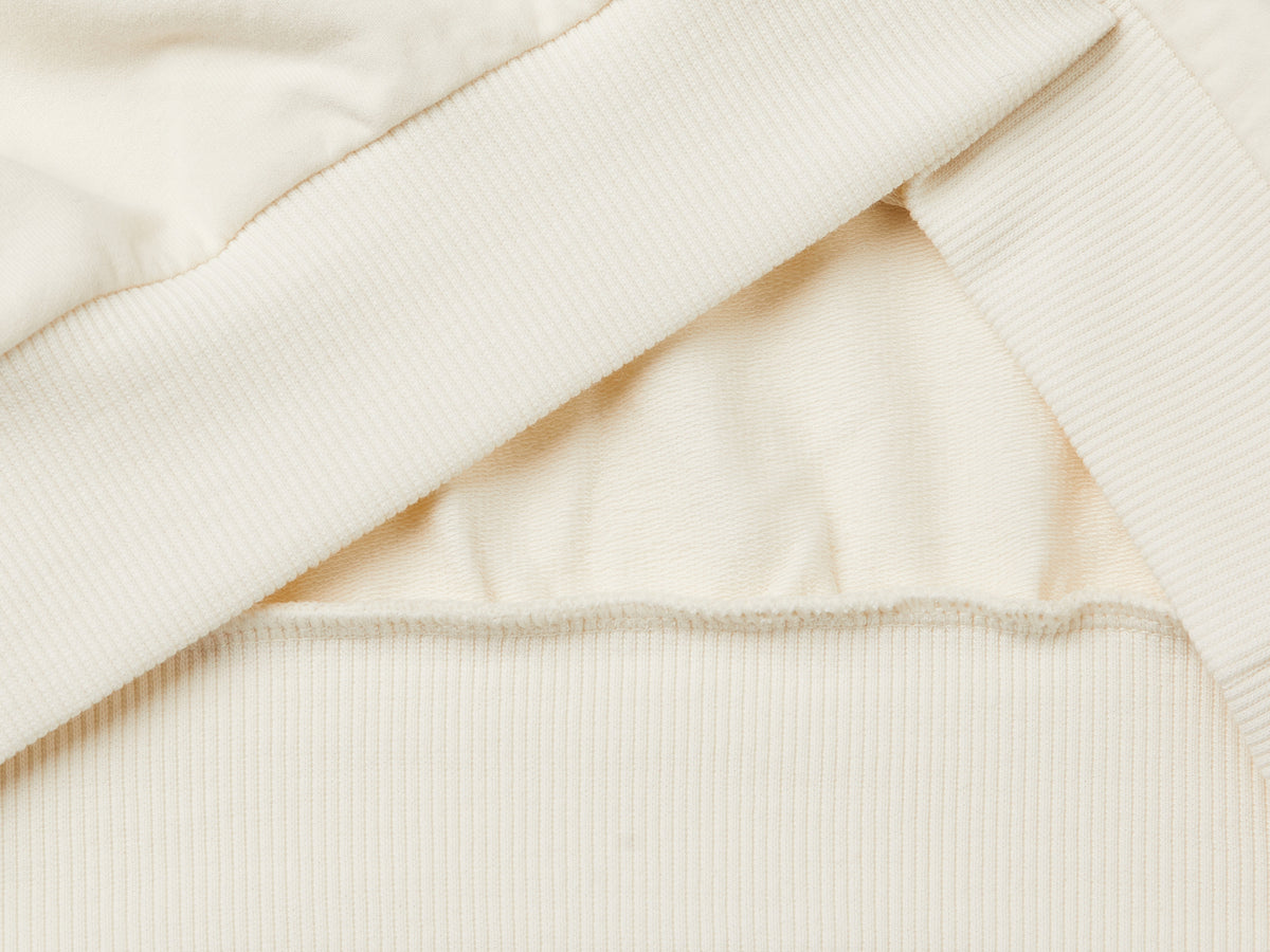 Felpa con applicazione effetto gioiello