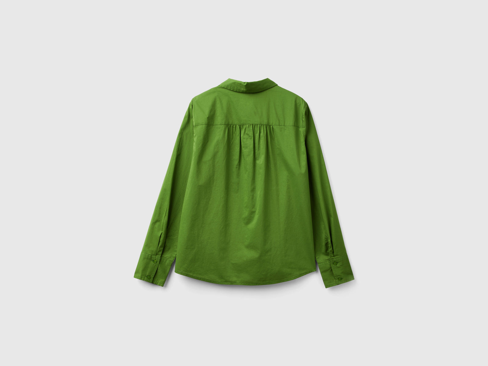 Camicia regular fit in cotone leggero da donna verde militare 2 | Benetton Outlet