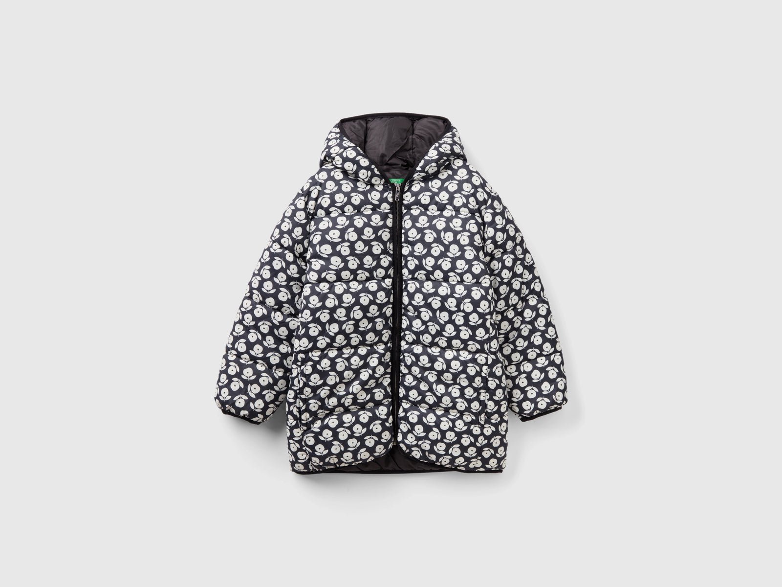 Giubbotto over fit con stampa a fiori da bambina nero | Benetton Outlet