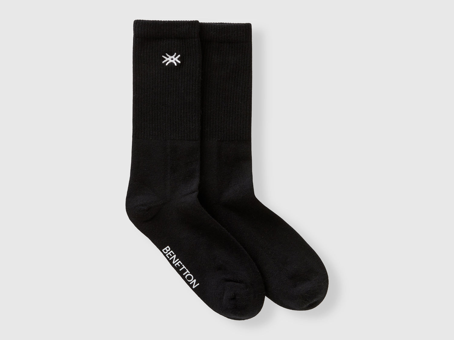 Calzini sportivi in misto cotone da uomo nero | Benetton Outlet