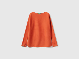 Maglia con scollo a barchetta