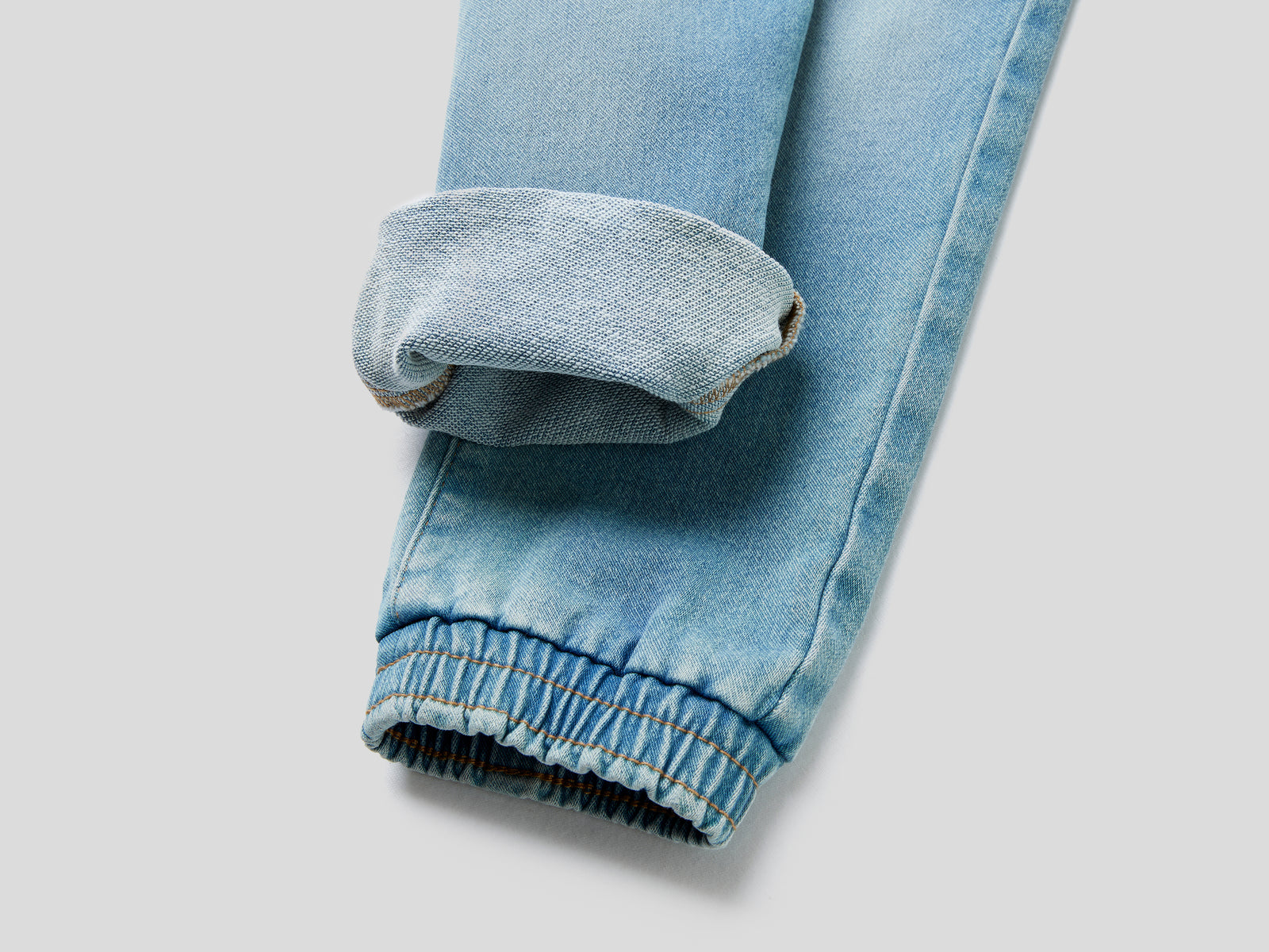 Joggers in cotone elasticizzato da bambino celeste 3 | Benetton Outlet