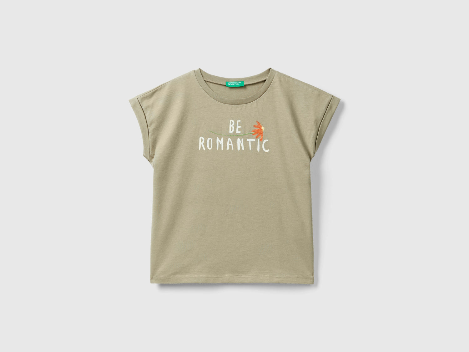 Maglietta regular fit in cotone bio da bambina verde chiaro | Benetton Outlet