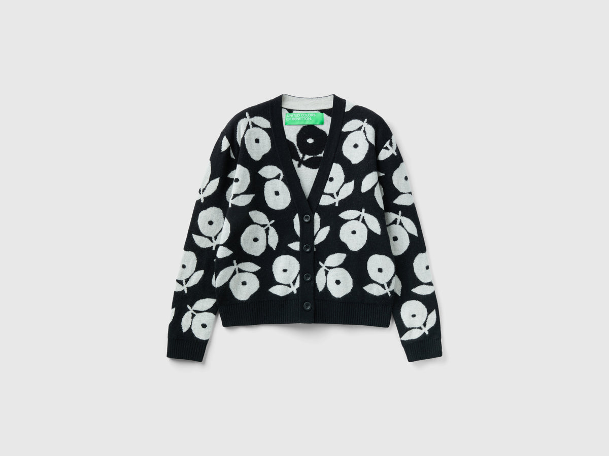Cardigan con intarsi floreali