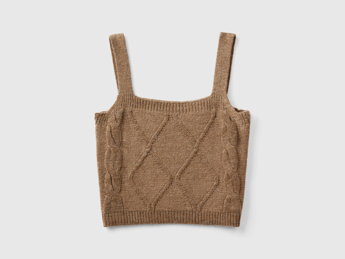 Crop top in maglia con trecce e losanghe