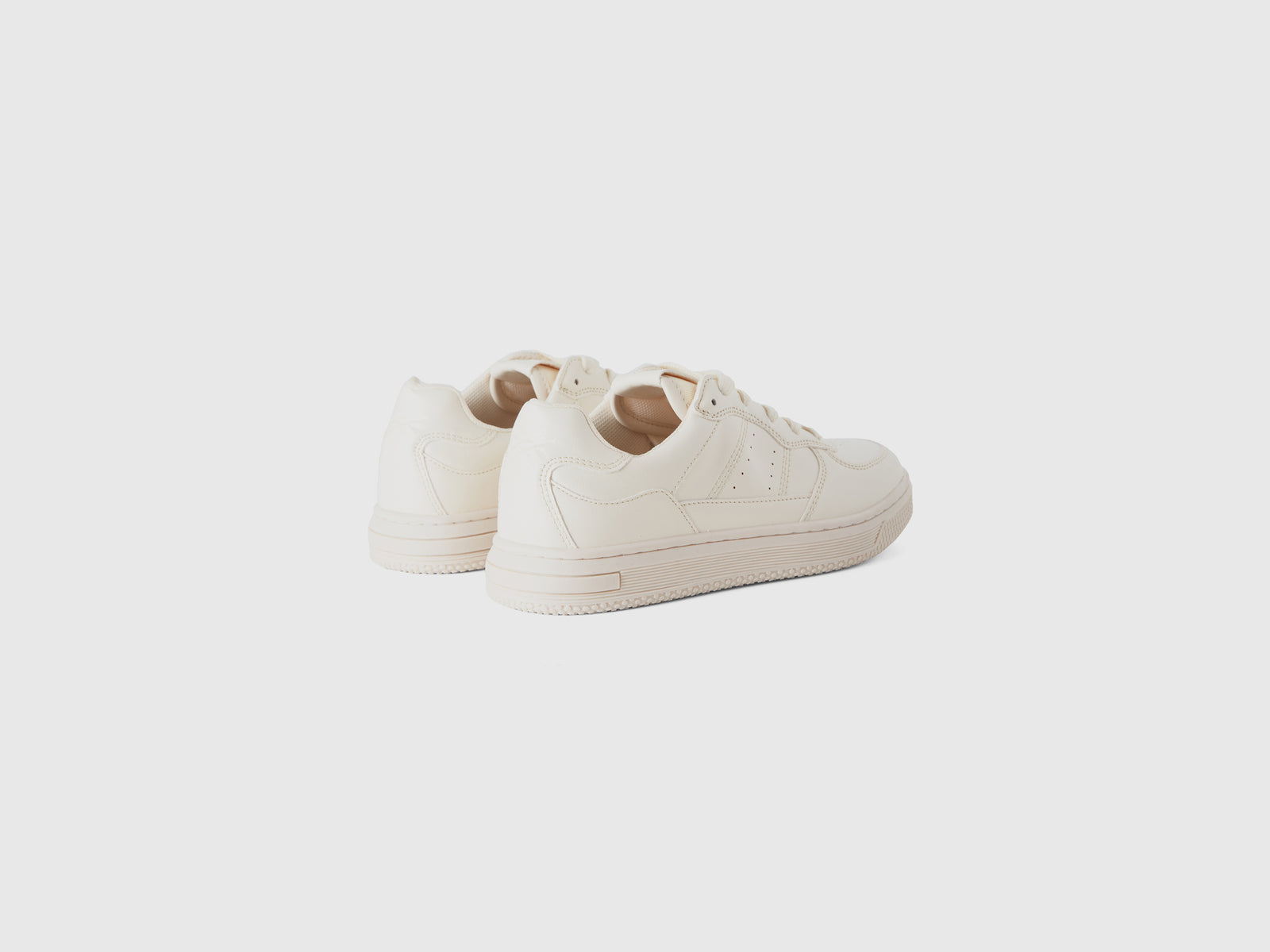 Sneakers basse da bambino bianco panna 2 | Benetton Outlet