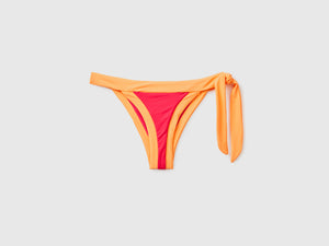 Slip costume bicolor elasticizzati con bordi a contrasto