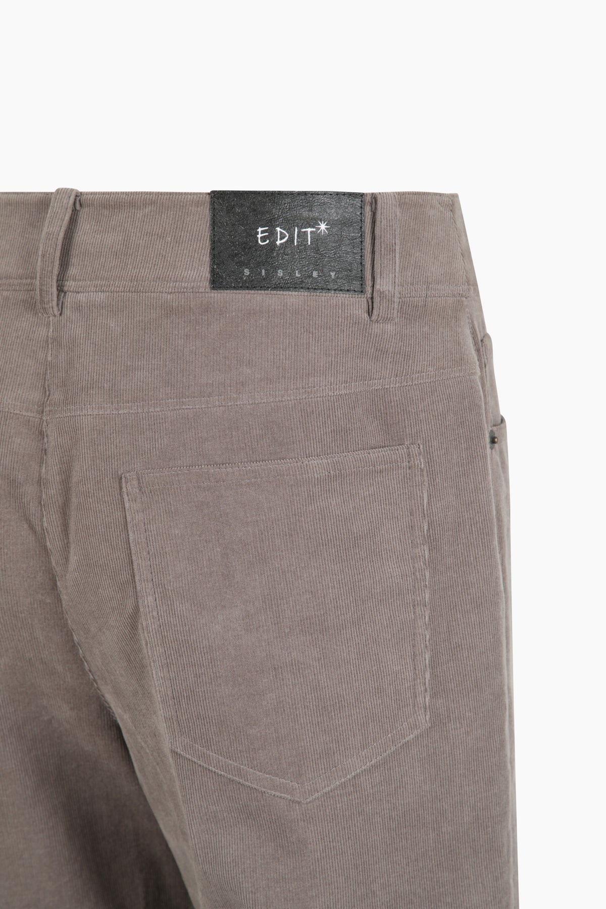 Pantaloni a vita alta