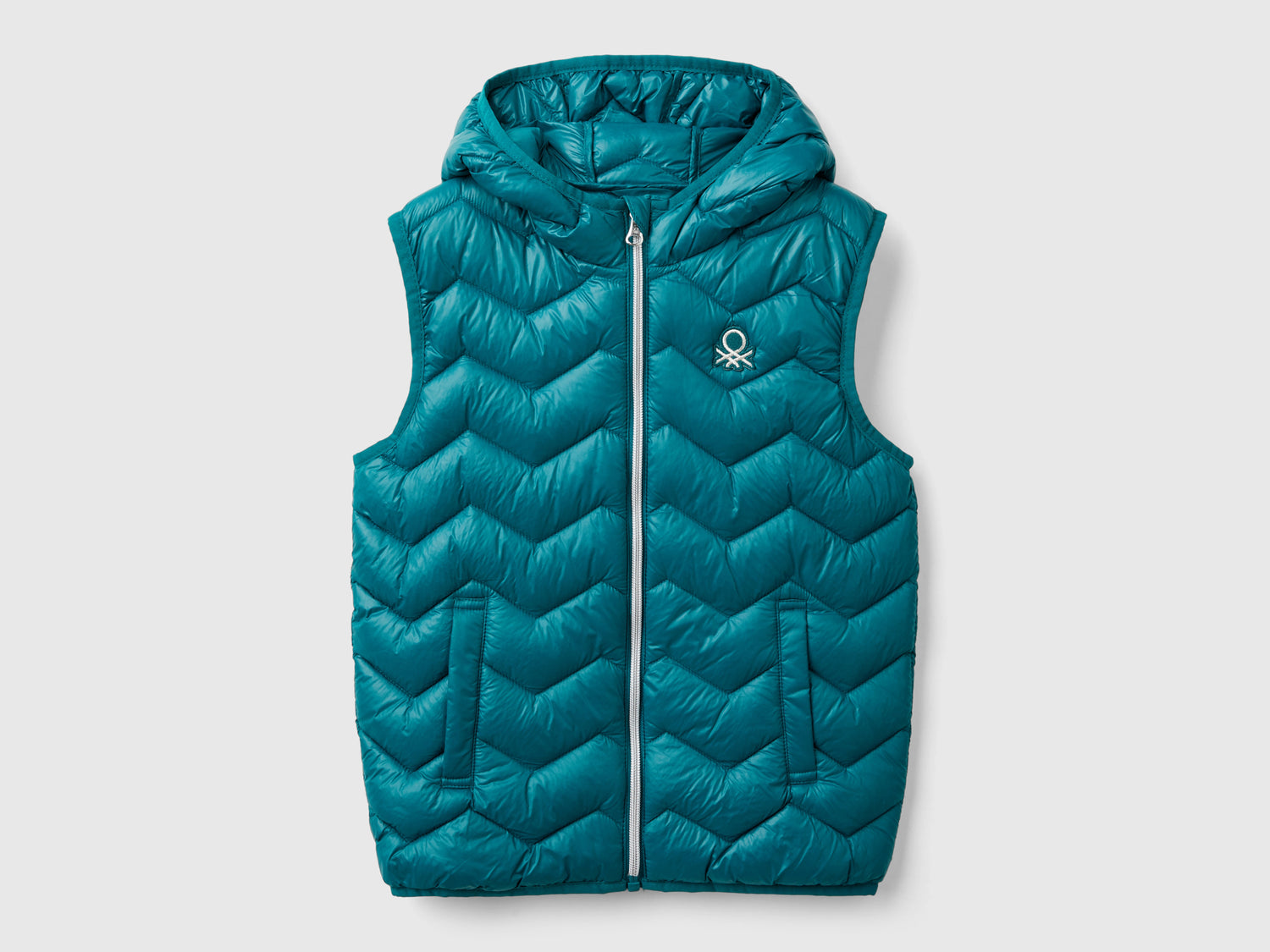 Gilet imbottito in ovatta 3D con cappuccio da bambina verde scuro | Benetton Outlet