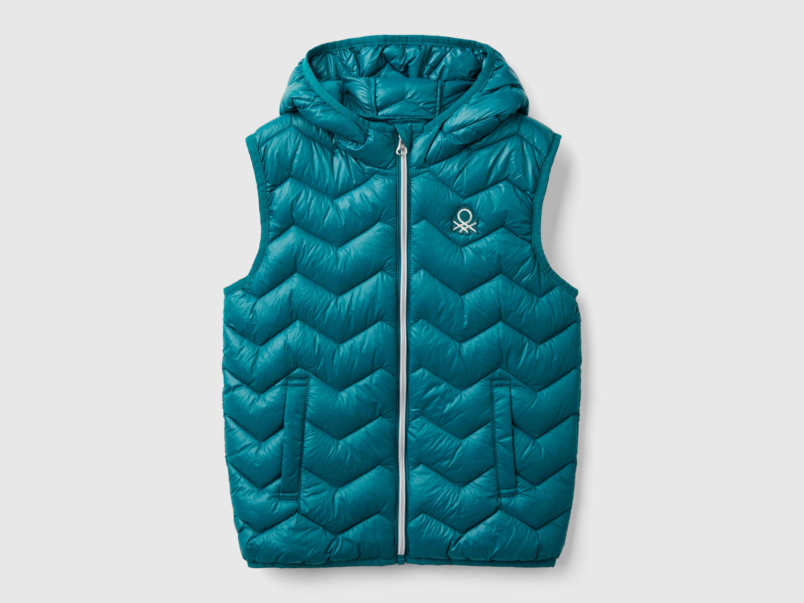 Gilet imbottito in ovatta 3D con cappuccio da bambina verde scuro | Benetton Outlet