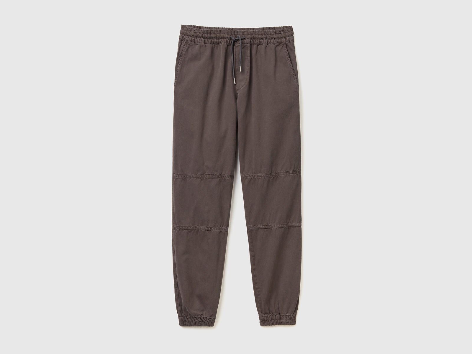 Pantaloni lunghi jogger fit in puro cotone da uomo grigio scuro | Benetton Outlet