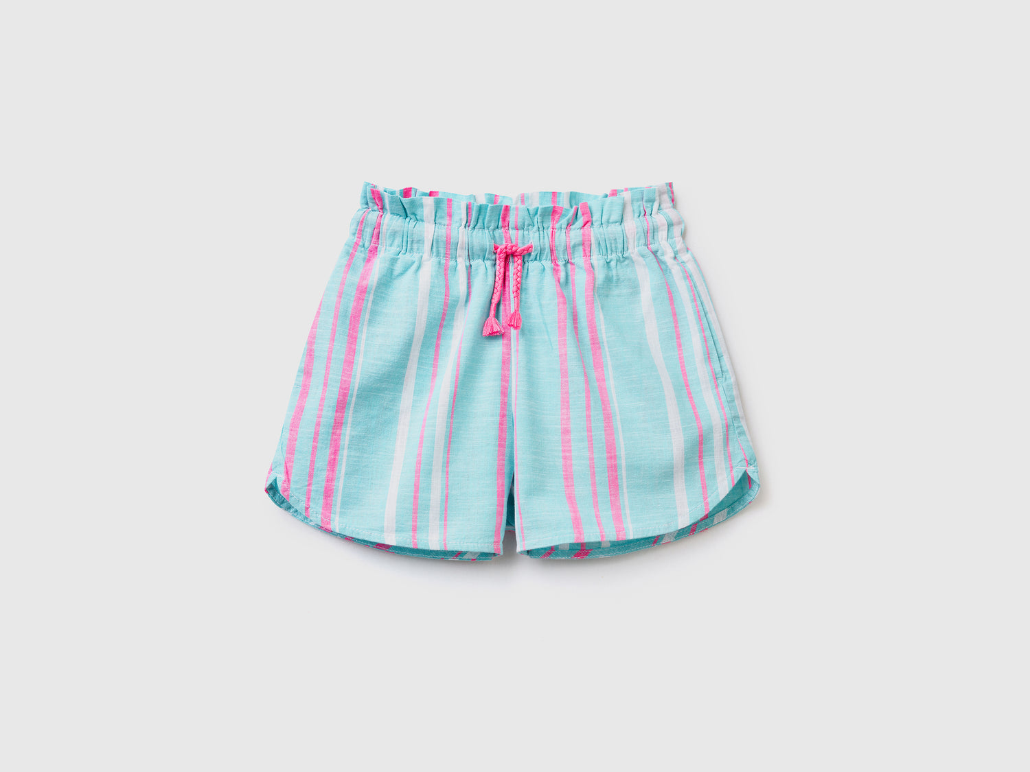 Shorts in puro cotone a righe verticali tinto filo da bambina multi-color | Benetton Outlet