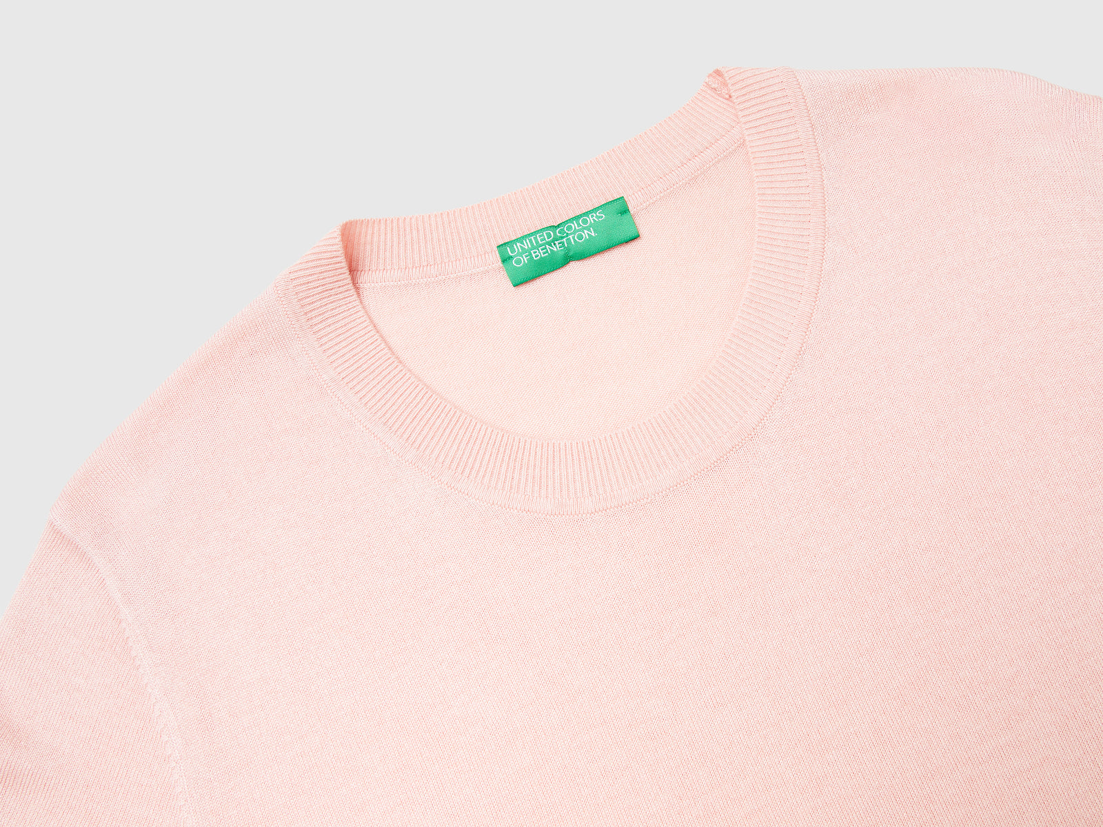 Maglia manica corta in misto seta da donna rosa tenue 3 | Benetton Outlet