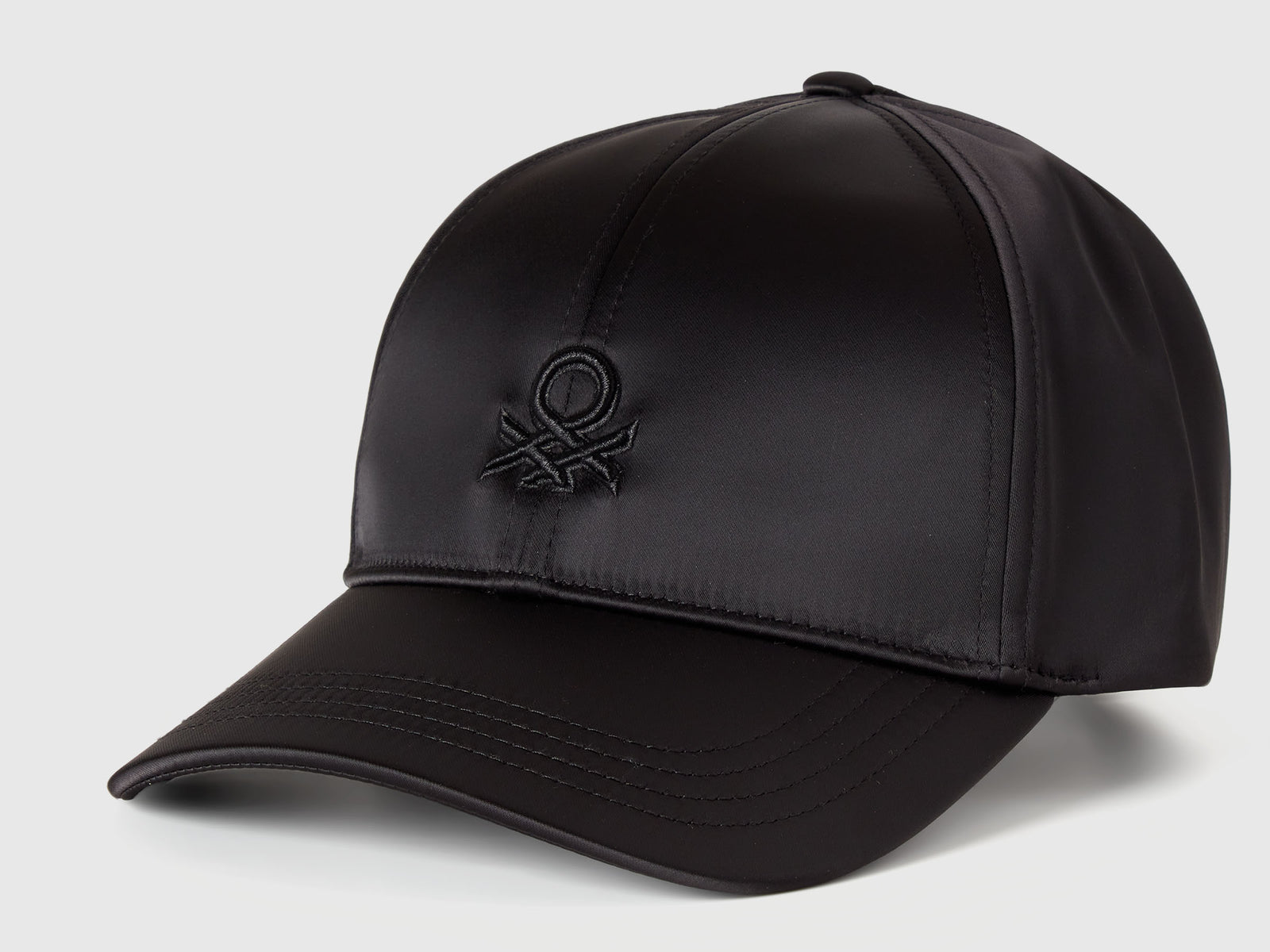 Cappello baseball effetto satin da donna nero 3 | Benetton Outlet