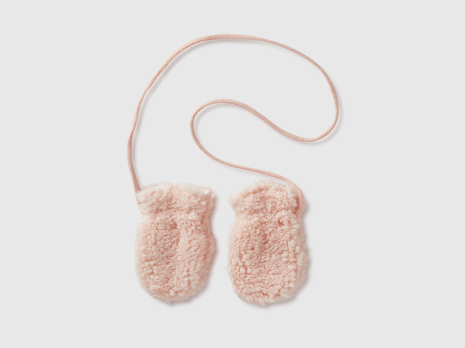 Muffole effetto orsetto da neonato rosa tenue | Benetton Outlet